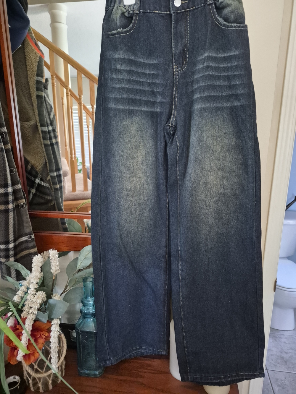 Kids Girls Dark Blue Washed Straight-Leg Jeans Brand New Never Worn.